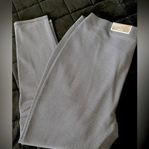 Chico's Black and White Ribbed Leggings